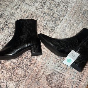 NWT A New Day Black Snakeskin Heeled Booties